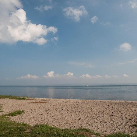 Familienzimmer Mit Gemeinschaftsbad Gross Banzelvitz ภายนอก รูปภาพ