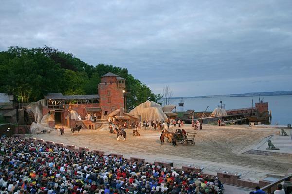Familienzimmer Mit Gemeinschaftsbad Gross Banzelvitz ภายนอก รูปภาพ